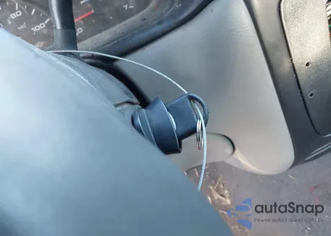 2001 Ford Taurus Se из США, поврежденный, VIN 1FAFP53U61A161066